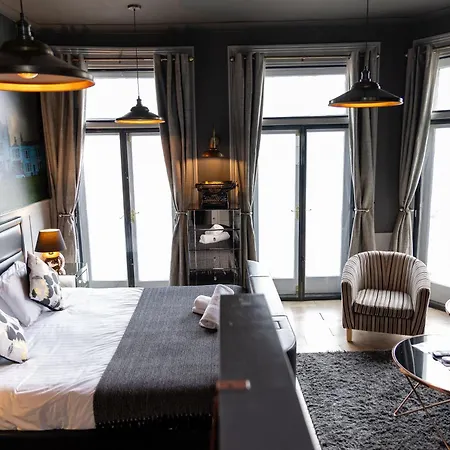 The Clarendon Hotel-2