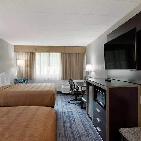Best Western Plus Reading Inn & Suites-2