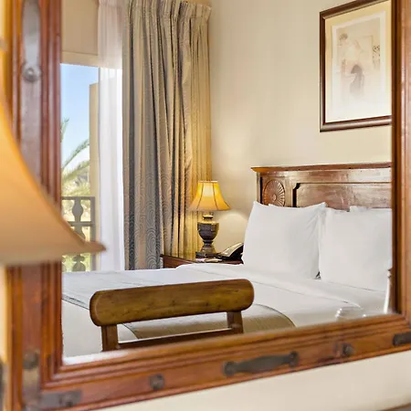 Al Hamra Village Hotel-3