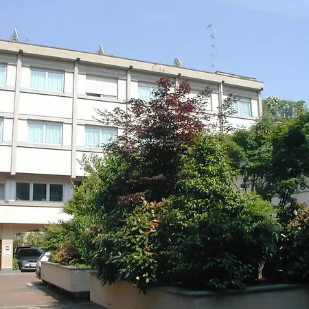 Augustus Hotel-3