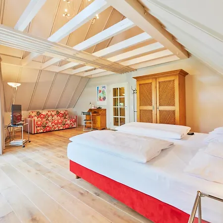 Schwanen Boutique Hotel & Restaurant Metzingen-3