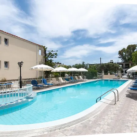 Tsolakis Studios & Apartments-3