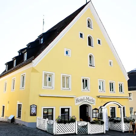 Hotel Am Markt-2