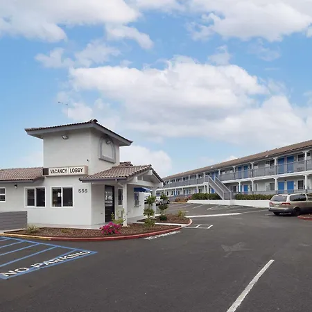Days Inn By Wyndham Arroyo Grande Pismo Beach-2