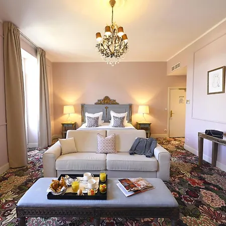 Grand Hôtel Henri - Les Collectionneurs-3