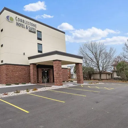 Cobblestone Hotel & Suites - Mosinee-3