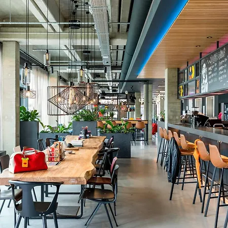 Moxy Utrecht-2