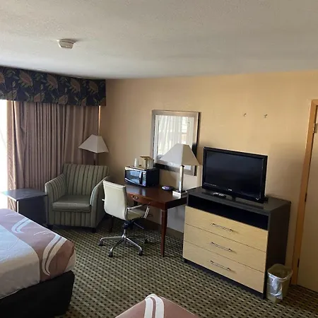 Quality Inn Amarillo West Near Medical Center-3