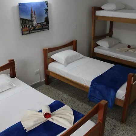Absolute Hotel & Hostel Boutique-3