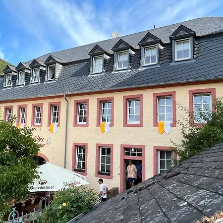 Altes Pfarrhaus-2