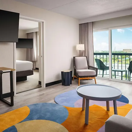 Hilton Garden Inn Cocoa Beach-Oceanfront, FL-2