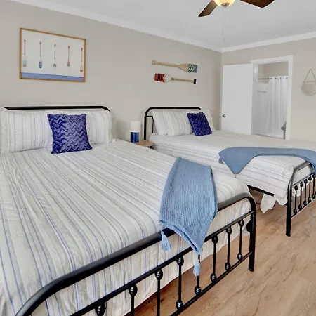 Sea Foam Suites-3