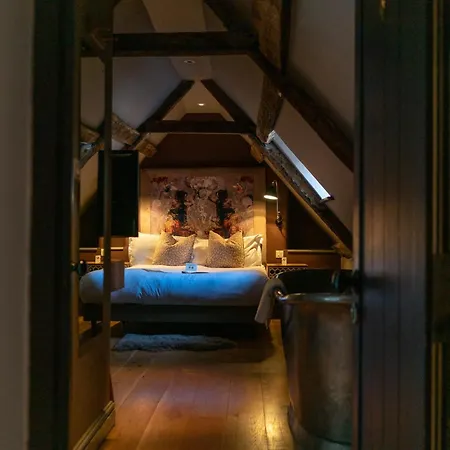 The Archangel,Restaurant & Bar With Rooms-3