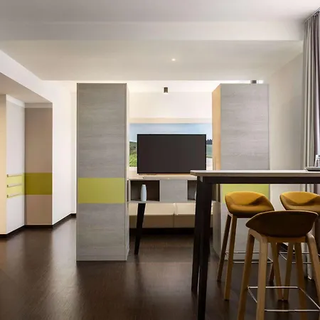 Vienna House Easy By Wyndham Osnabrueck City & Apartments-2