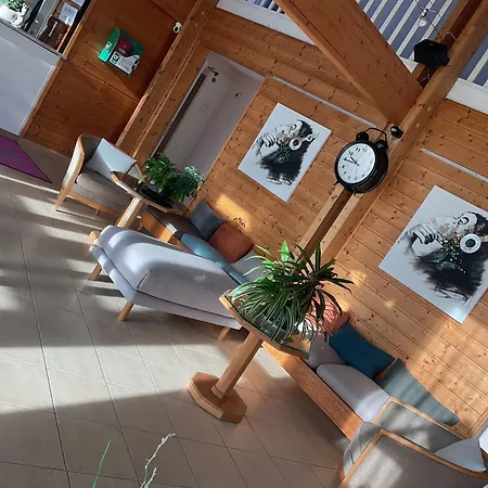 Fasthotel Chateauroux-2