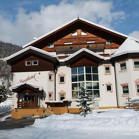 Sporthotel Moelltal-2