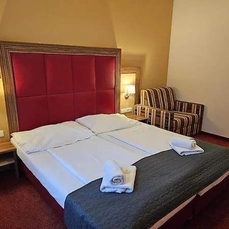 Hotel U Divadla-2
