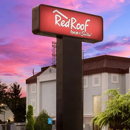 Red Roof Inn & Suites Newnan-2