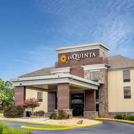 La Quinta Inn & Suites By Wyndham Covington-3
