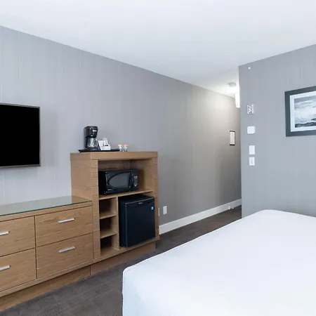 Sandman Hotel Grande Prairie-3