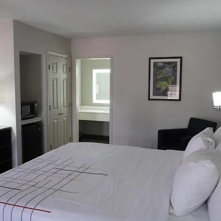 La Quinta Inn By Wyndham Dallas Uptown-3
