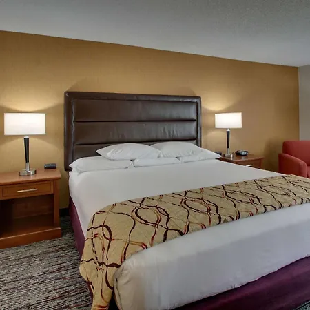 Drury Inn & Suites Bowling Green-2