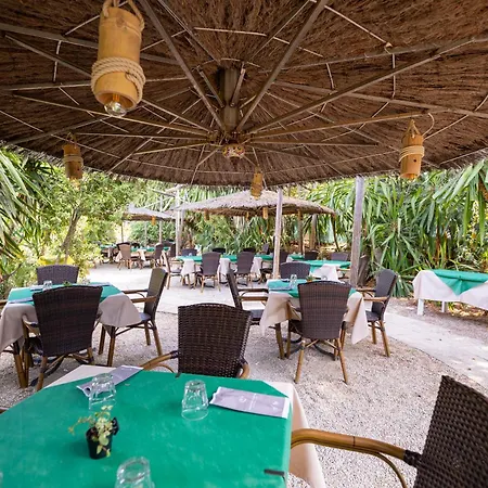 Camping Village Rosselba Le Palme-2