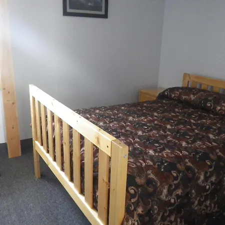 Alcan Motor Inn-2