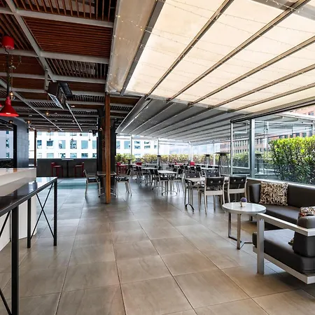 Hotel 100 Luxury Suites By Preferred-2