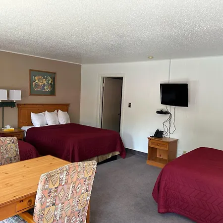 Redwood Arms Motel-3
