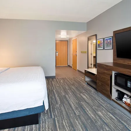 Hampton Inn & Suites Tampa East Casino Area-2