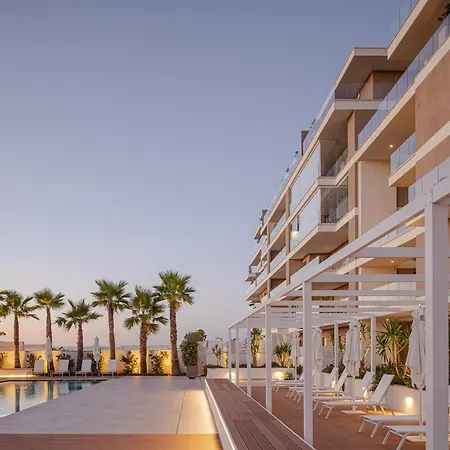 B21 Lifestyle Hotel-2