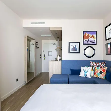 Hampton By Hilton Alcobendas Madrid-3