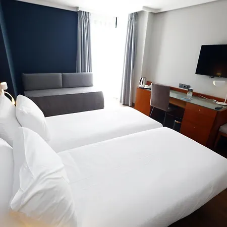 Travelodge Madrid Coslada Aeropuerto-2