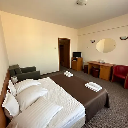 Hotel Diana-3