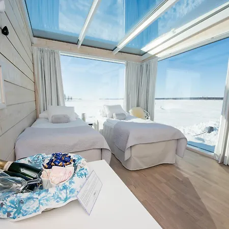 Seaside Glass Villas-2