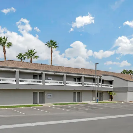 Quality Inn Kettleman City Near Hwy 41-2