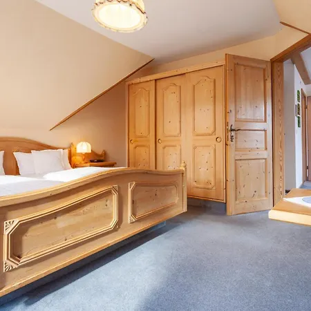 Hotel Sauerländer Hof-2