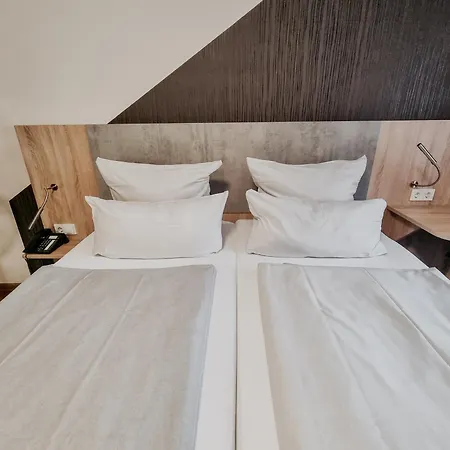 Hotel Estricher Hof-3