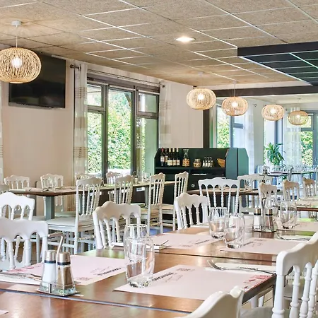 The Originals City Hotel La Verriere-Yvelines-3