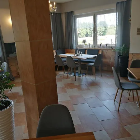 Pension Arkadenhof-2