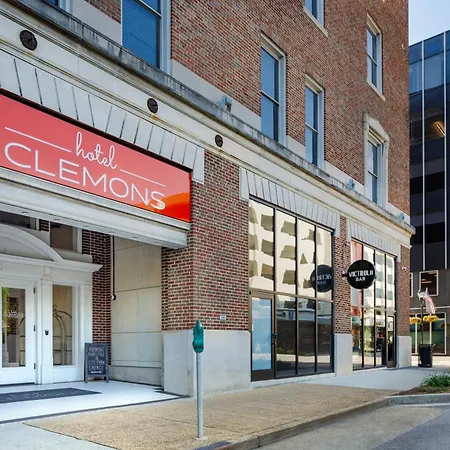 Hotel Clemons-3