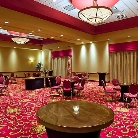 Embassy Suites Murfreesboro - Hotel & Conference Center-3