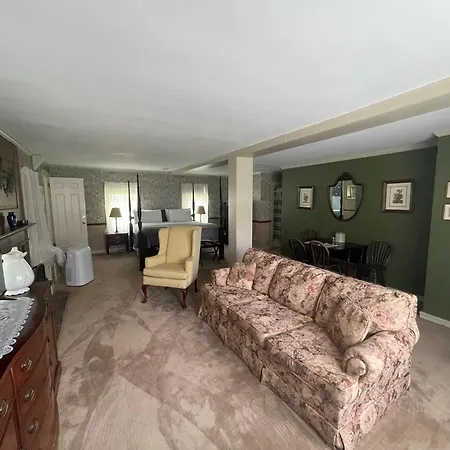 Arlington Inn & Spa-2