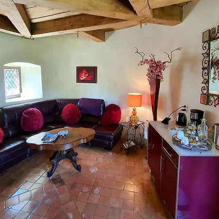 Chambre d'Hôtes au Château de Belcastel-2