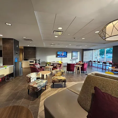 Home2 Suites By Hilton Allentown Bethlehem Airport-3