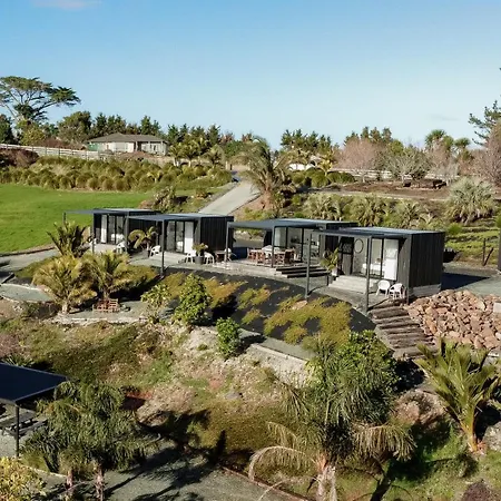 Aotearoa Surf Eco Pods-2