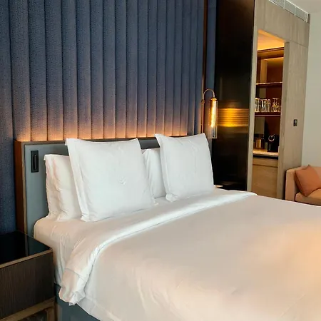 Four Seasons Hotel Mumbai-2