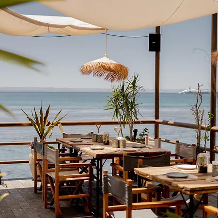 La Concha Beach Hotel & Club-3