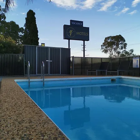 Y Motels Kingaroy-2